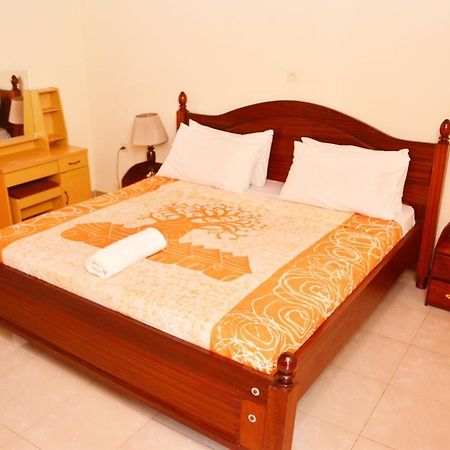 Musanto Hotel Gisenyi Exteriör bild