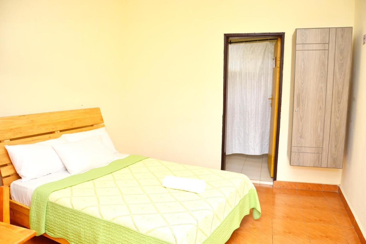Musanto Hotel Gisenyi Exteriör bild