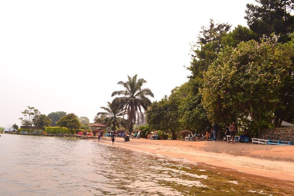 Musanto Hotel Gisenyi Exteriör bild
