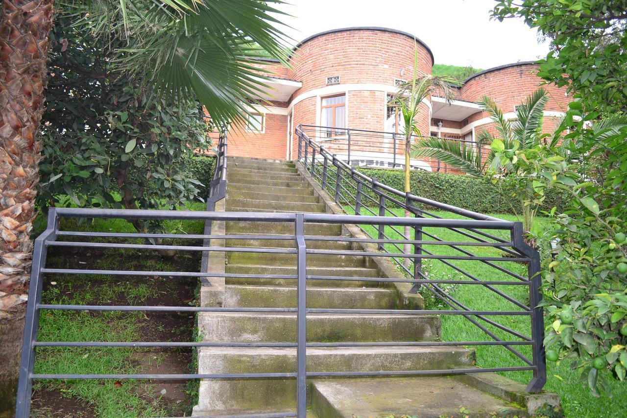 Musanto Hotel Gisenyi Exteriör bild